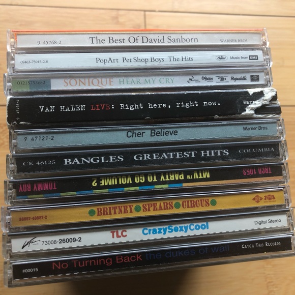 Bundle of 40 CDs - Picture 2 of 5